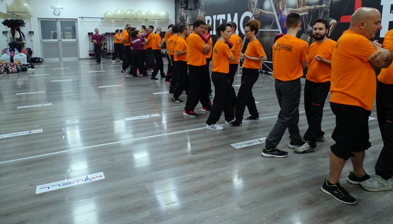 Kung Fu Academy di Sifu Mezzone scuola di wing chun e taijiquan, di wing tsun, difesa personale e arti marziali cinesi a Caserta e in Italia www.kungfuitalia.it (1)